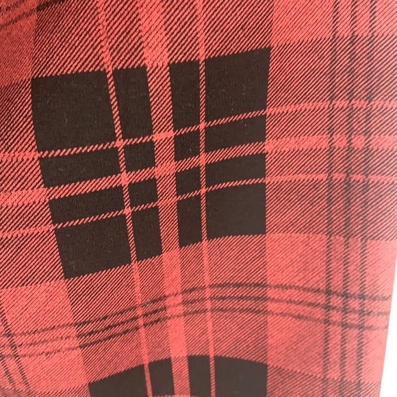 ❌TRADED❌ Dylan George Plaid Stretchy Skinny Pants - Picture 15 of 16